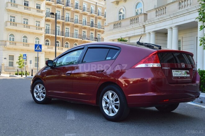Honda Insight-12