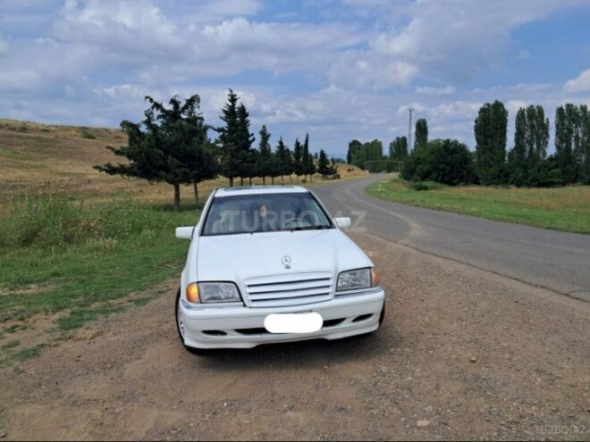 Mercedes C 230-1