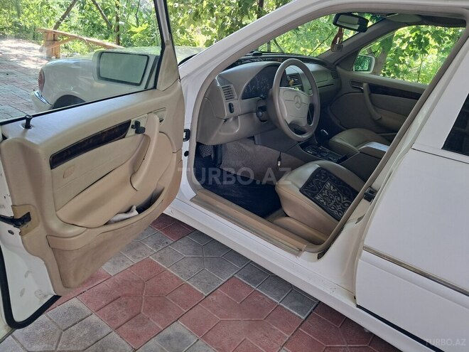 Mercedes C 230-15