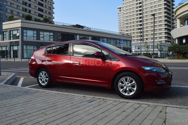 Honda Insight-13
