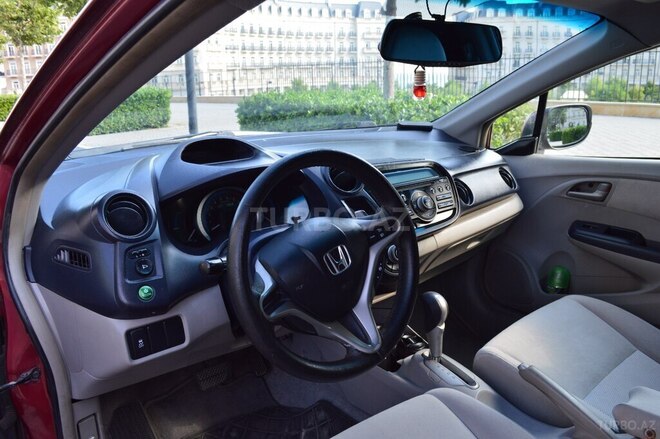 Honda Insight-16