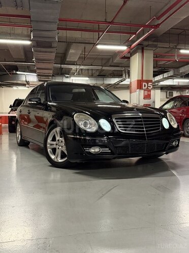 Mercedes E 320-6