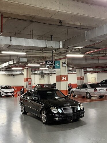Mercedes E 320-2