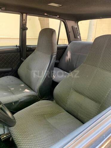 LADA (VAZ) 2107-4