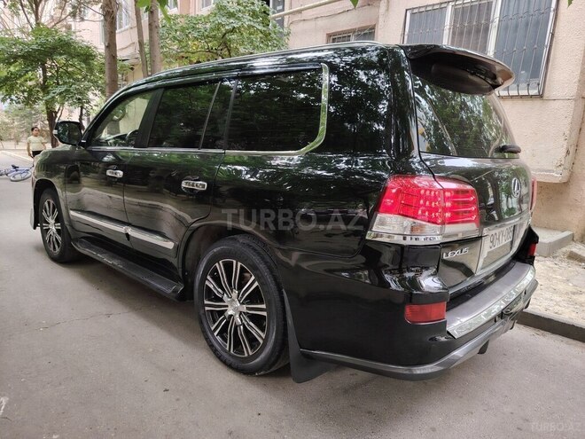 Lexus LX 570-11