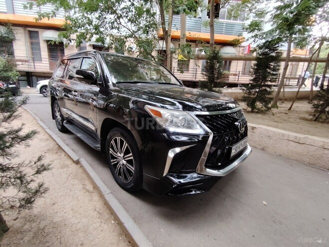 Lexus LX 570-9
