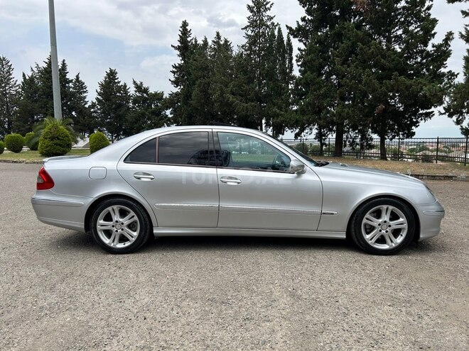 Mercedes E 220-6