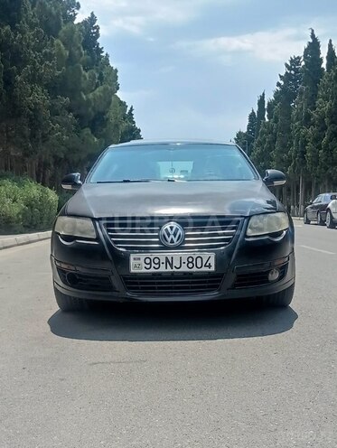 Volkswagen Passat-1