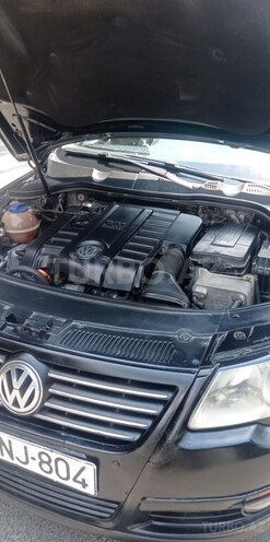 Volkswagen Passat-8
