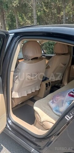 Volkswagen Passat-9
