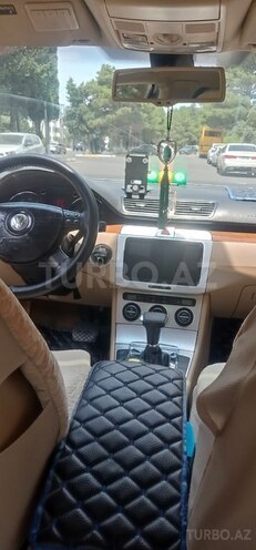 Volkswagen Passat-6