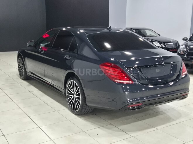 Mercedes S 350 d-5