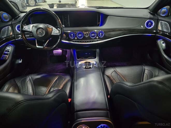 Mercedes S 350 d-8