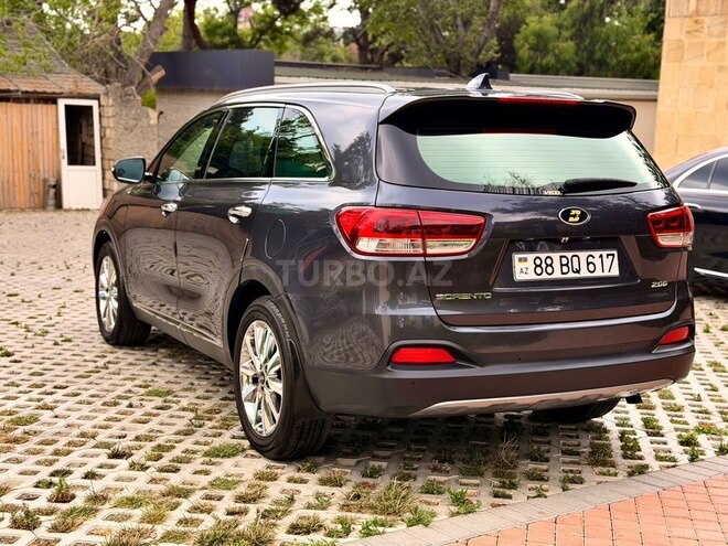 Kia Sorento-4