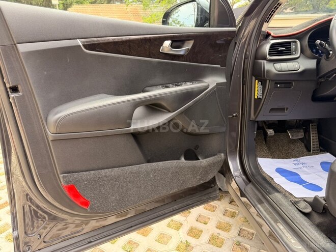 Kia Sorento-9