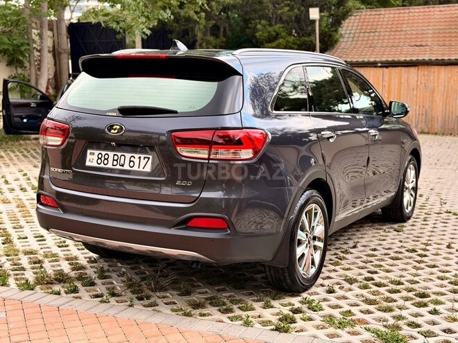 Kia Sorento-6