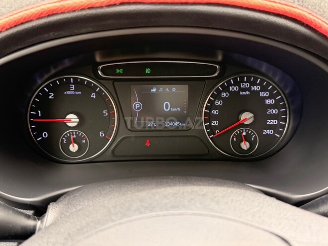Kia Sorento-12
