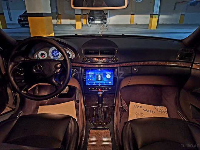Mercedes E 220-7