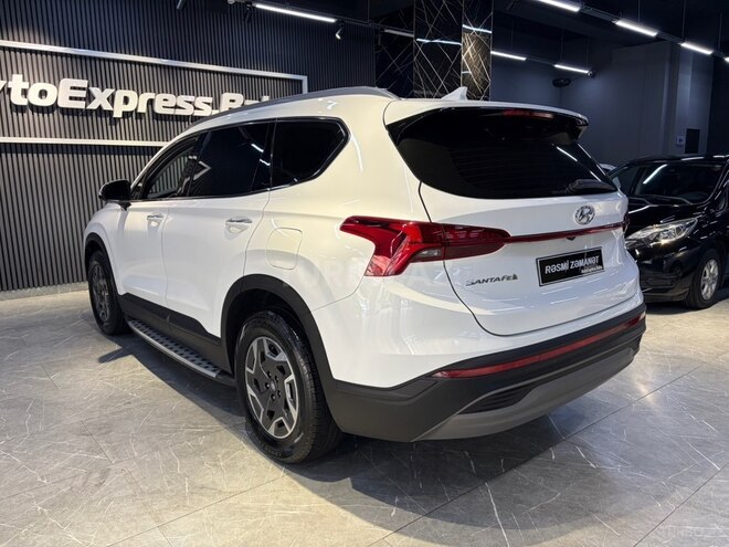 Hyundai Santa Fe-2