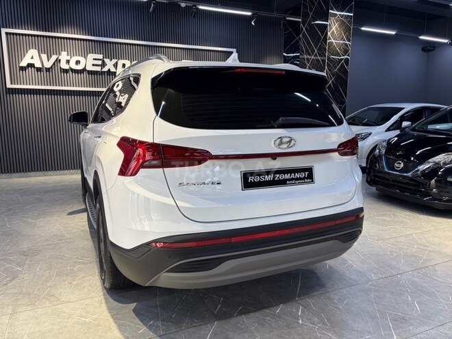 Hyundai Santa Fe-3