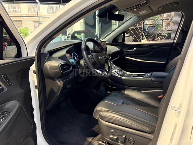 Hyundai Santa Fe-18