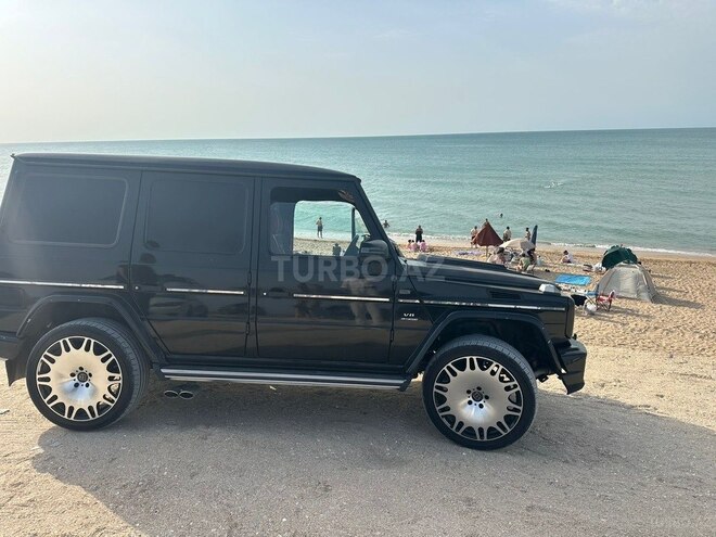 Mercedes G 300-6