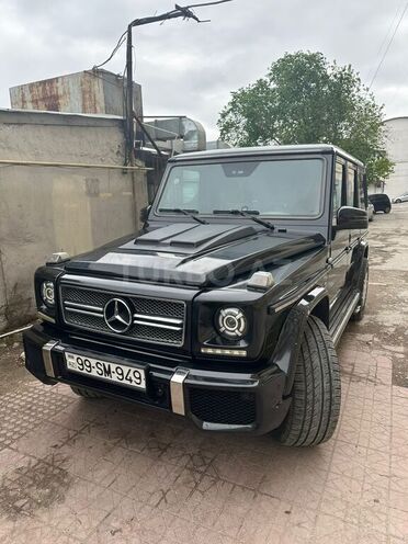 Mercedes G 300-1