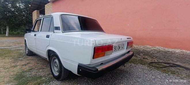 LADA (VAZ) 2107-5