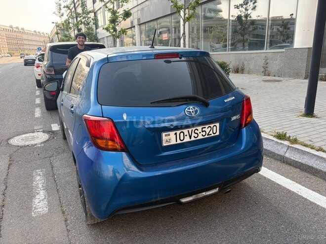 Toyota Yaris-5