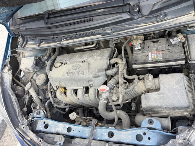Toyota Yaris-6