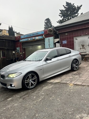 BMW 525-2