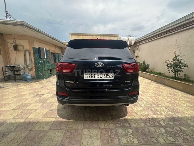 Kia Sorento-18