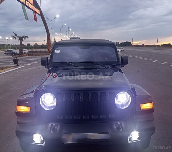 Jeep Wrangler-10