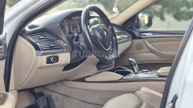 BMW X6-8
