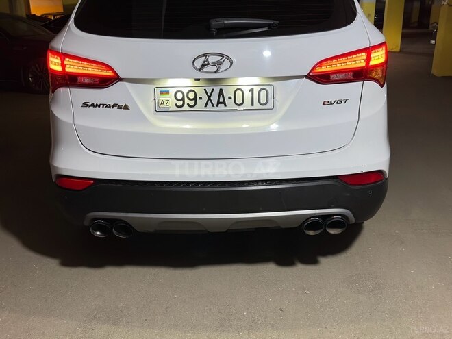Hyundai Santa Fe-5