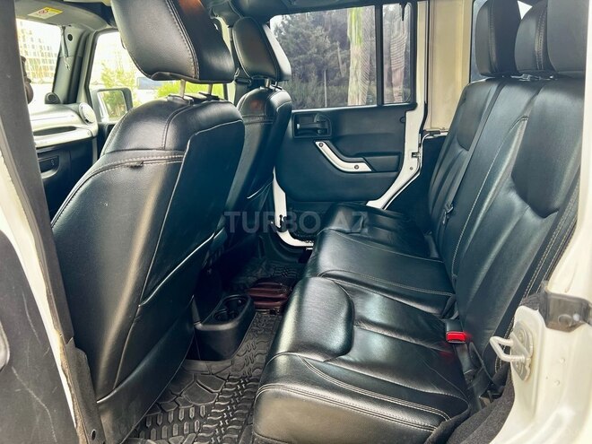 Jeep Wrangler-6