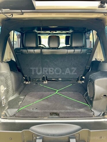 Jeep Wrangler-10