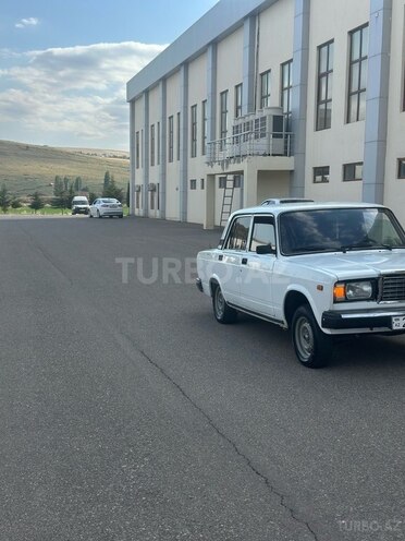 LADA (VAZ) 2107-3