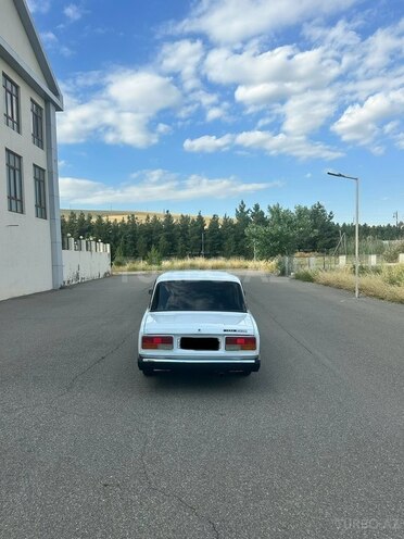 LADA (VAZ) 2107-10