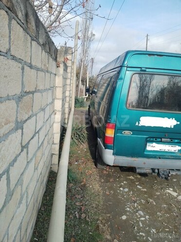 Ford Transit-5