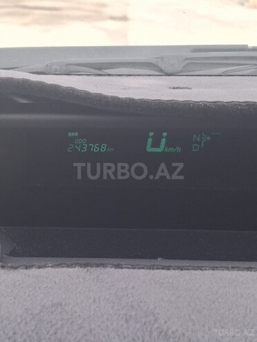 Toyota Prius-9