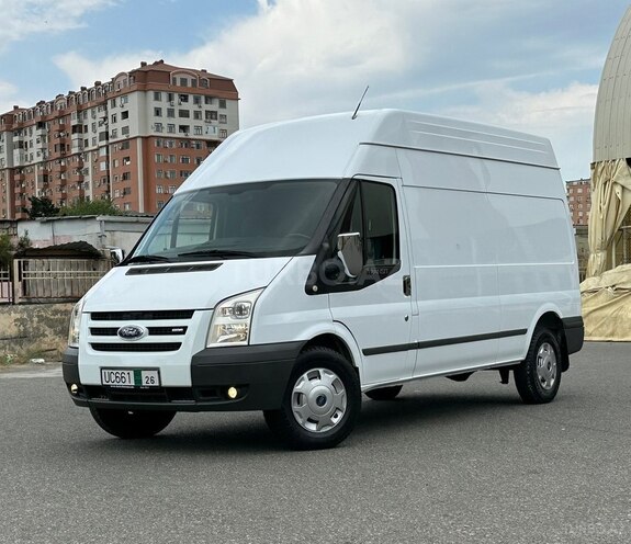 Ford Transit-1