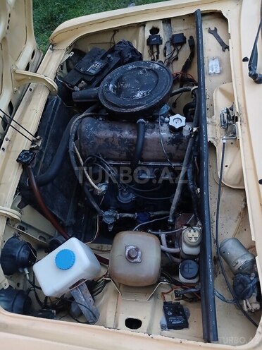 LADA (VAZ) 2106-7