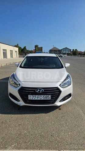 Hyundai i40-1
