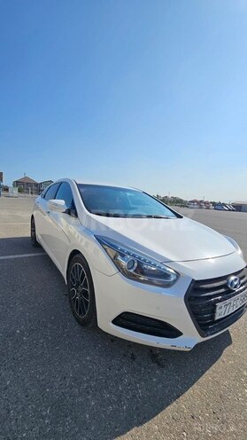 Hyundai i40-3