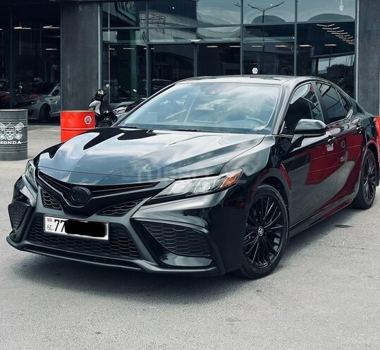 Toyota Camry-2