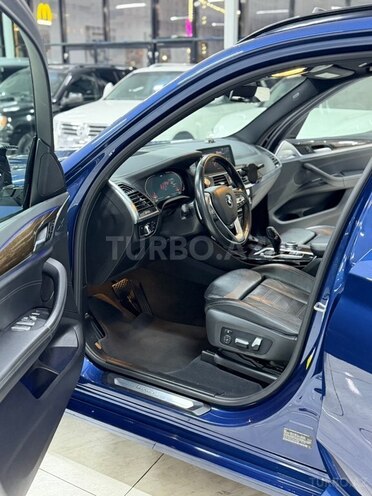 BMW X3-21