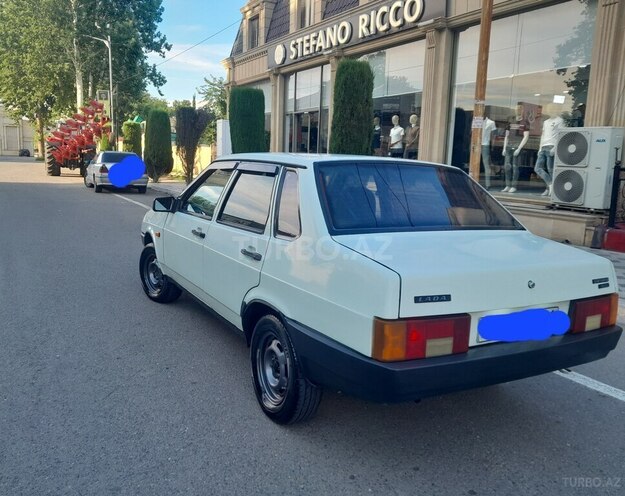 LADA (VAZ) 21099-4