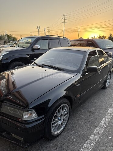 BMW 318-5
