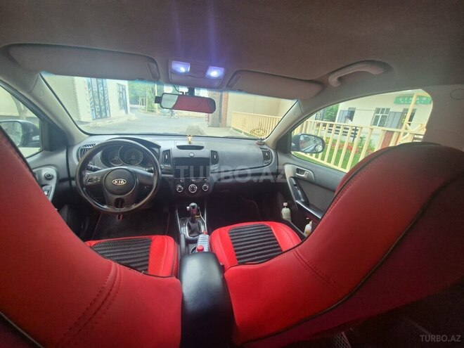 Kia Cerato-3